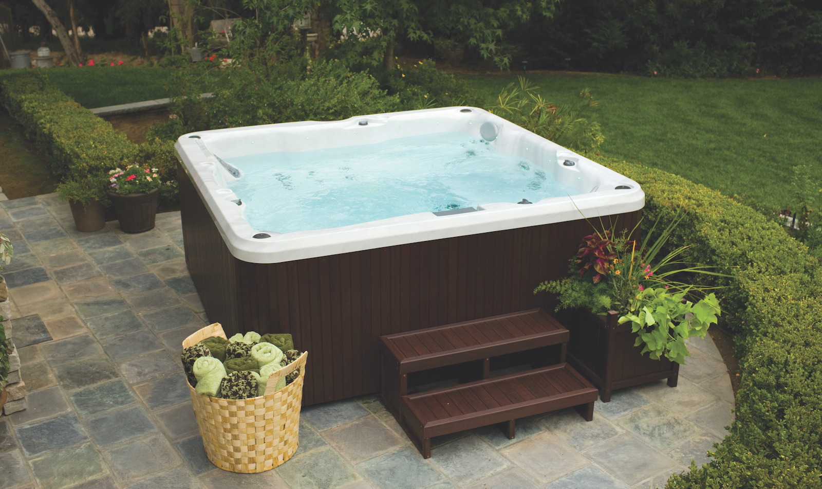 How To Drain And Clean Your Hot Tub Zagers Pool Spa